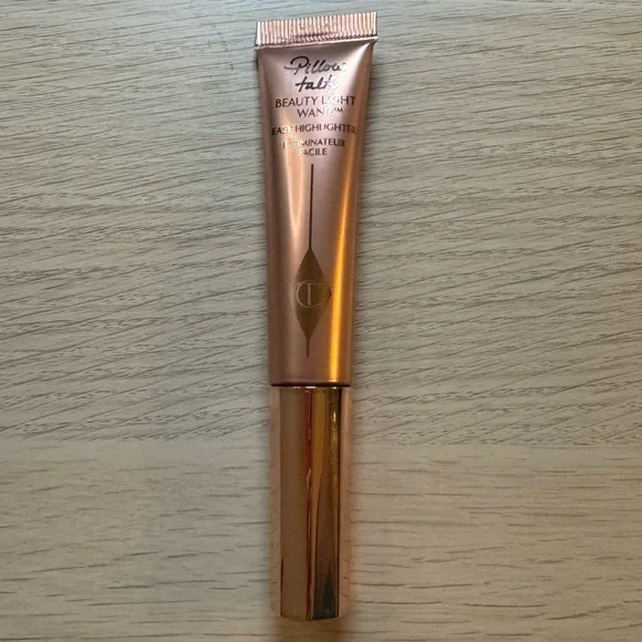 Charlotte Tilbury Pillow Talk Beauty Light Wand - Picture 1 of 4